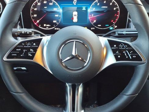 Certified 2026 Mercedes-Benz GLC 300 image 9