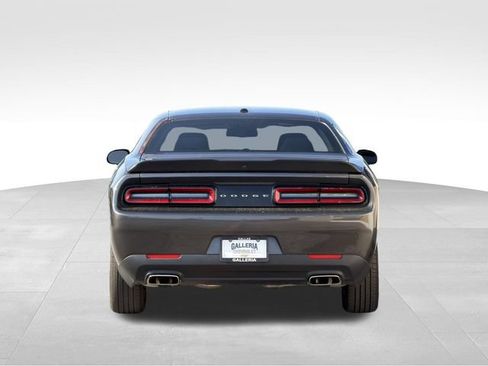 Used 2023 Dodge Challenger SXT RWD image 6