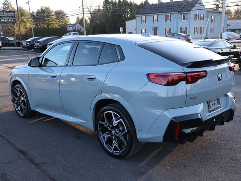 Used 2025 BMW X2 M35i w/ Premium Package image 8