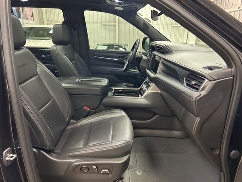 Used 2022 GMC Yukon Denali w/ Max Trailering Package image 24