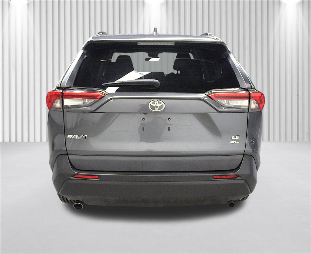 Used 2020 Toyota RAV4 LE w/ All Weather Liner Package AWD/4WD image 4