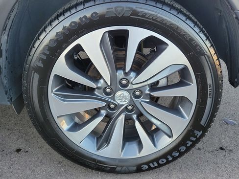 Used 2022 Buick Encore Preferred w/ Safety Package image 12