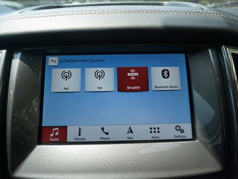 Used 2024 Nissan Pathfinder SL image 57