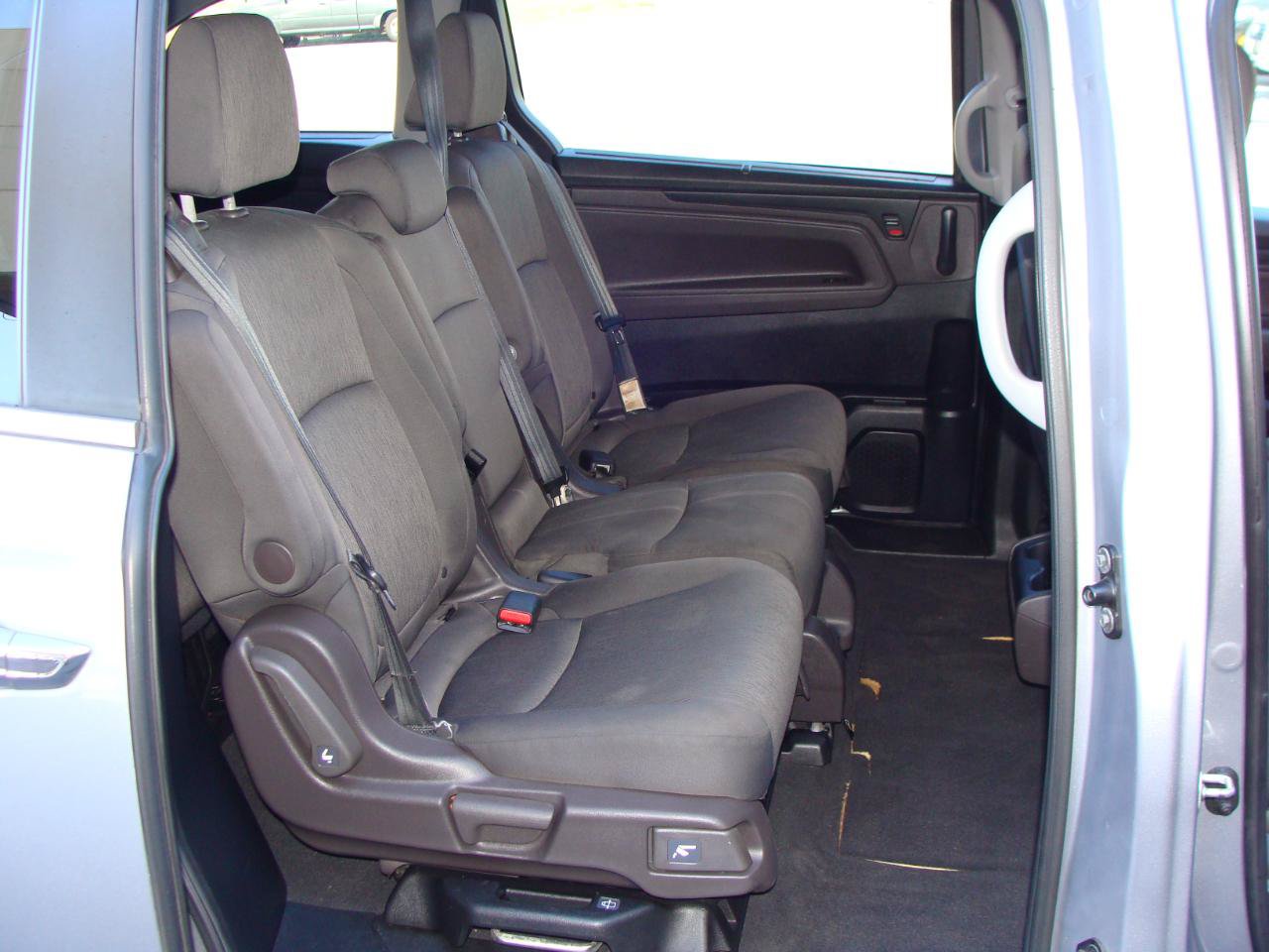 Used 2020 Honda Odyssey EX image 12