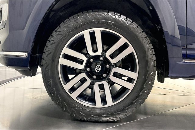 Certified 2024 Toyota 4Runner Limited AWD/4WD image 10