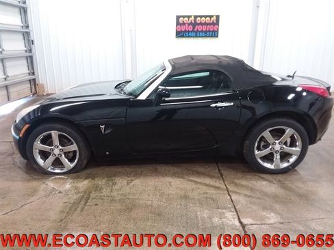 Used 2007 Pontiac Solstice GXP w/ Premium Package image 4