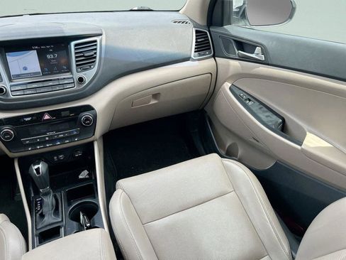 Used 2018 Hyundai Tucson SEL Plus w/ Cargo Package FWD image 18