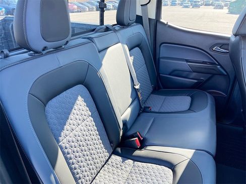 Used 2022 Chevrolet Colorado Z71 image 27