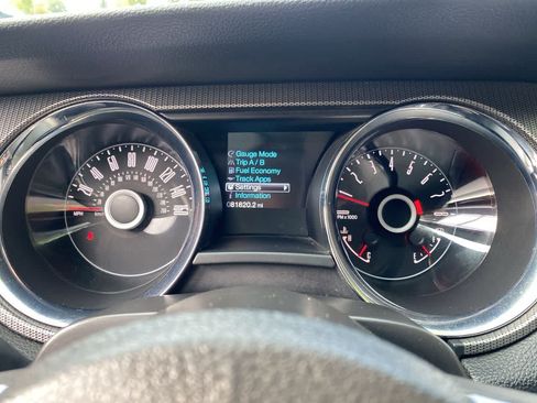 Used 2014 Ford Mustang GT Premium w/ Electronics Package RWD image 22