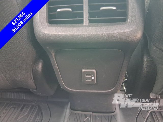 Used 2024 GMC Terrain SLE w/ Driver Convenience Package AWD/4WD image 16
