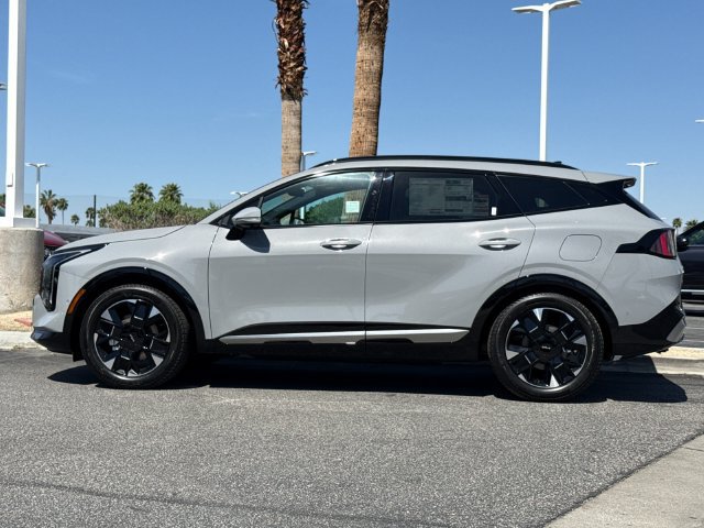 New 2026 Kia Sportage SX FWD image 6