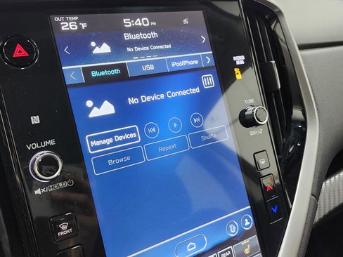 Used 2025 Subaru Ascent Premium image 4