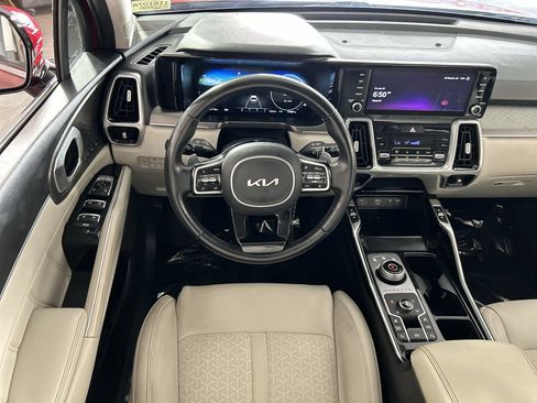 Used 2023 Kia Sorento SX Prestige AWD/4WD image 23