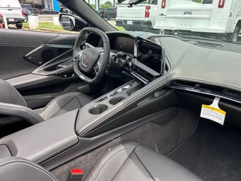 New 2026 Chevrolet Corvette Z06 w/ Stealth Interior Trim Package RWD image 34