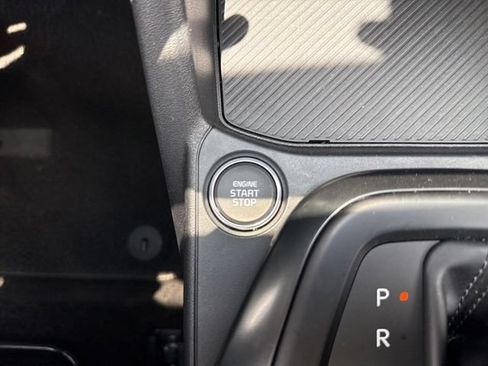 Used 2025 Kia K4 FWD image 28
