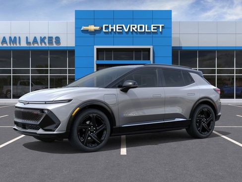 New 2026 Chevrolet Equinox EV RS image 2