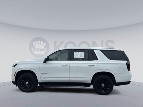 Used 2025 Chevrolet Tahoe LT AWD/4WD image 2