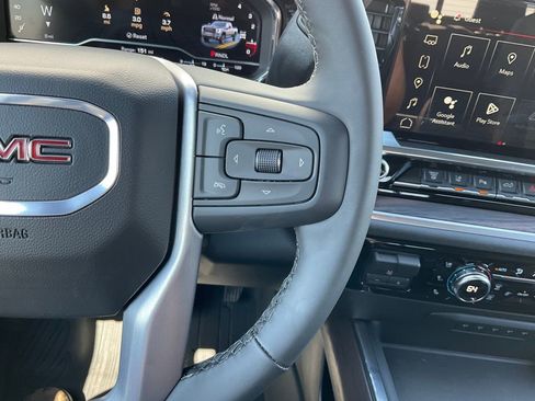 New 2025 GMC Sierra 2500 SLT w/ SLT Premium Package image 6