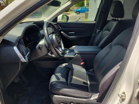 Used 2024 MAZDA CX-90 3.3 Turbo w/ Select Package AWD/4WD image 17