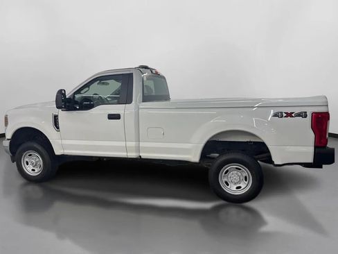 Used 2018 Ford F250 XL w/ Snow Plow Prep Package AWD/4WD image 5
