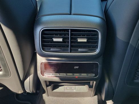 New 2026 Mercedes-Benz GLS 450 4MATIC image 12