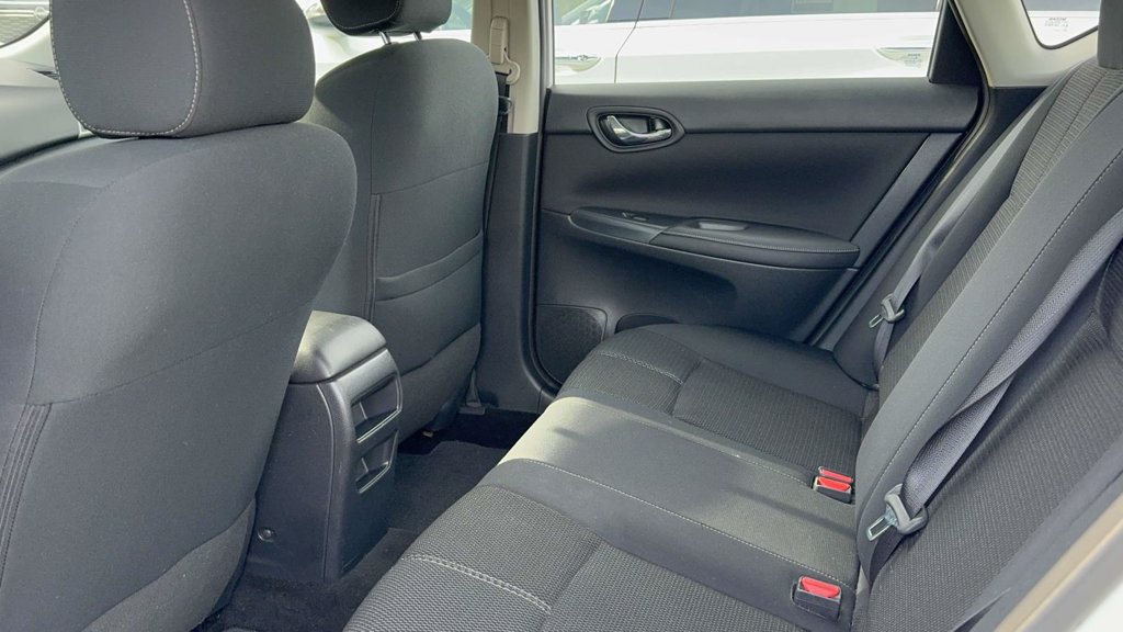 Used 2017 Nissan Sentra S FWD image 29