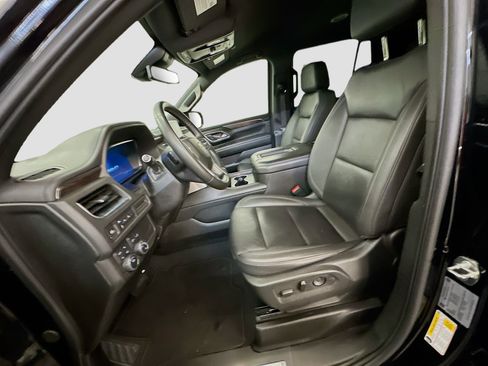 Used 2024 Chevrolet Tahoe LT image 13