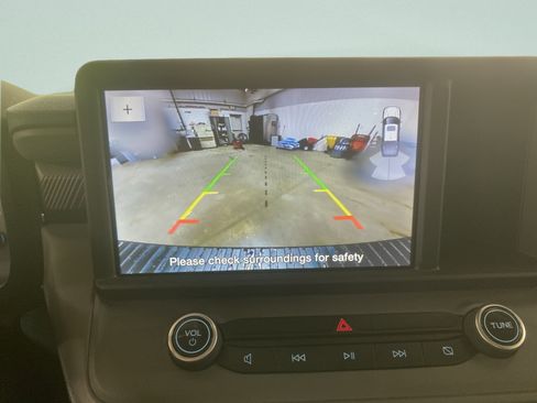 Used 2022 Ford Maverick XL FWD image 23