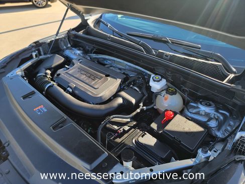 Used 2025 Buick Envision Sport Touring image 32