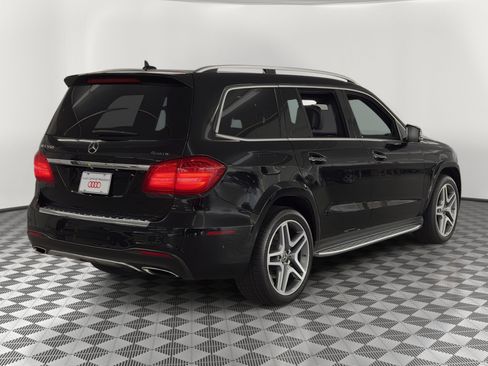 Used 2019 Mercedes-Benz GLS 550 4MATIC image 9