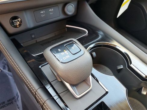 New 2026 Nissan Rogue Platinum w/ Platinum Premium Package image 16