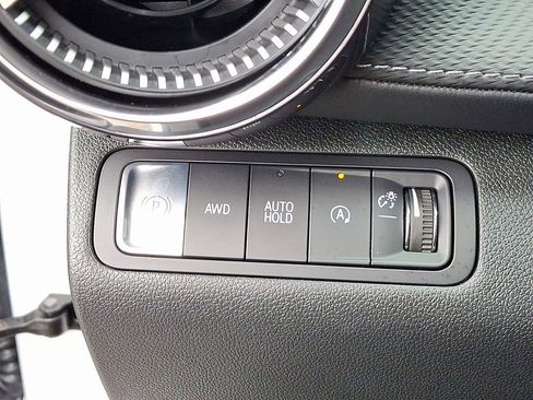 Used 2026 Chevrolet Equinox LT w/ Convenience Package II AWD/4WD image 32