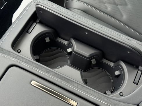 New 2026 INFINITI QX80 Autograph w/ Premium Cargo Package image 18