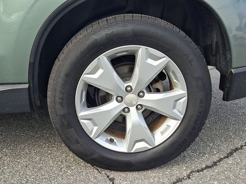 Used 2015 Subaru Forester 2.5i Limited w/ Popular Package #2 image 8