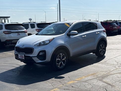 Used 2020 Kia Sportage LX AWD/4WD image 7