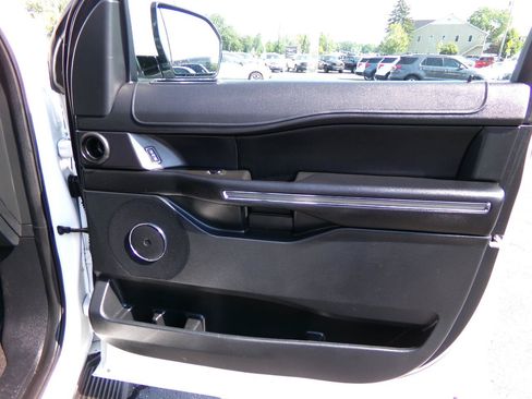 Used 2020 Ford Expedition XLT AWD/4WD image 44