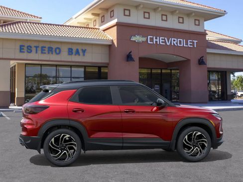 New 2026 Chevrolet TrailBlazer RS w/ Convenience Package image 5