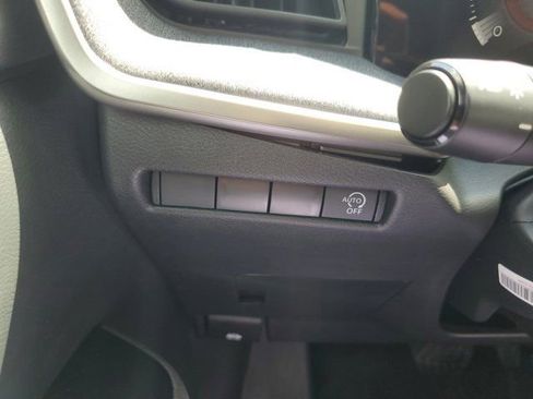 Certified 2026 Nissan Kicks SV FWD image 10