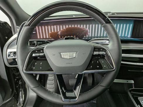 New 2026 Cadillac Lyriq Luxury image 19