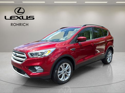 Used 2018 Ford Escape SEL w/ Ford Safe & Smart Package AWD/4WD image 1