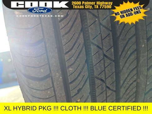 Used 2025 Ford Maverick XL image 4