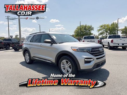 Used 2021 Ford Explorer XLT w/ Equipment Group 202A AWD/4WD image 1