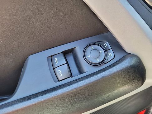 Used 2023 Chevrolet Camaro LT image 24