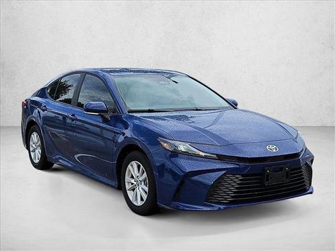 Used 2026 Toyota Camry LE FWD image 3
