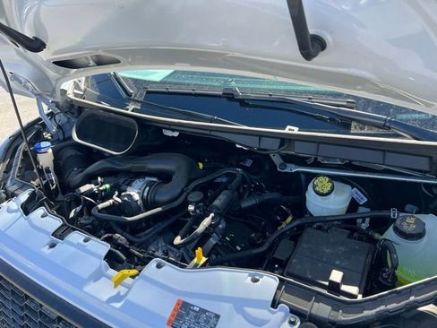 New 2024 Ford Transit 250 148 Medium Roof w/ Load Area Protection Package image 30