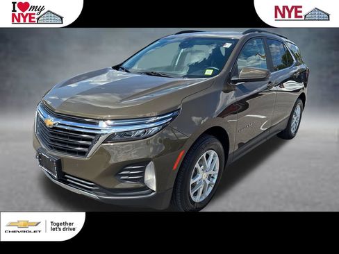 Used 2023 Chevrolet Equinox LT AWD/4WD image 1