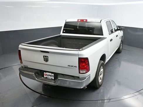 Used 2020 RAM 1500 Tradesman w/ Chrome Appearance Group image 38