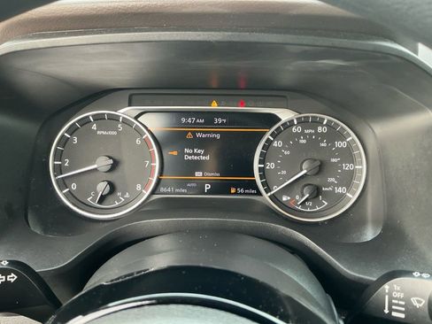 Used 2023 Nissan Rogue SV image 19