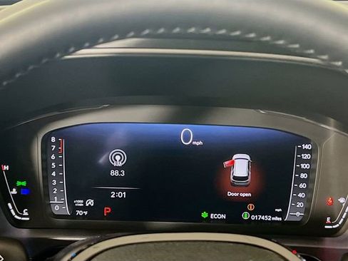 Used 2024 Honda Pilot Elite image 11