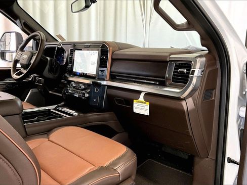 Used 2025 Ford F350 King Ranch image 28